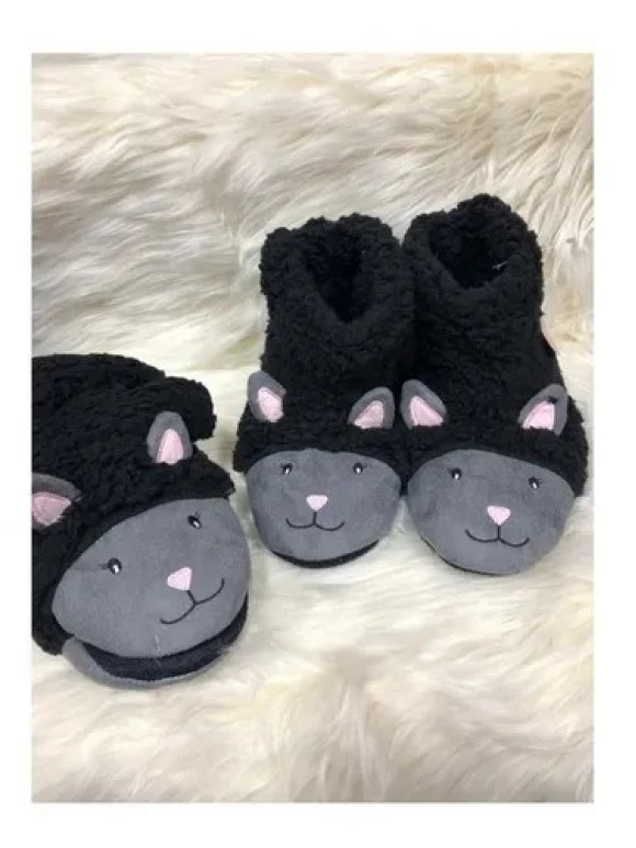 PANTUFA TIPO BOTA DE OVELHINHA COM PELINHO DENTRO